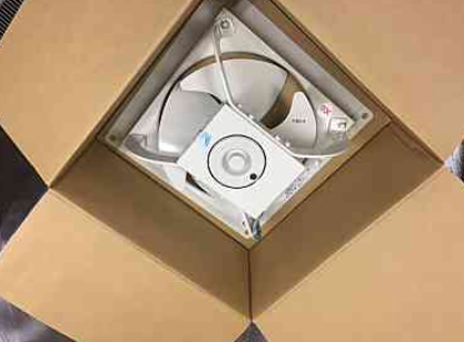 愛知県名古屋市 有圧換気扇の取り替え